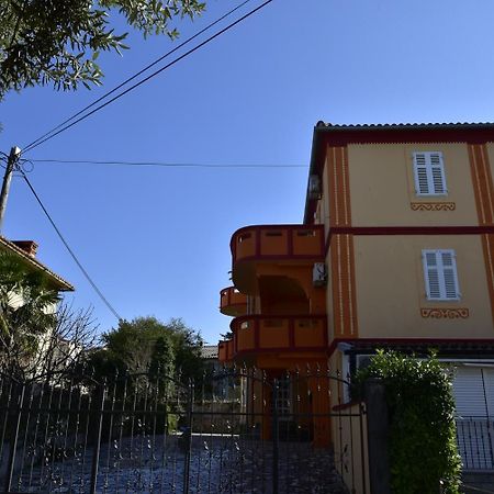 Apartments Ivka Малинска Екстериор снимка