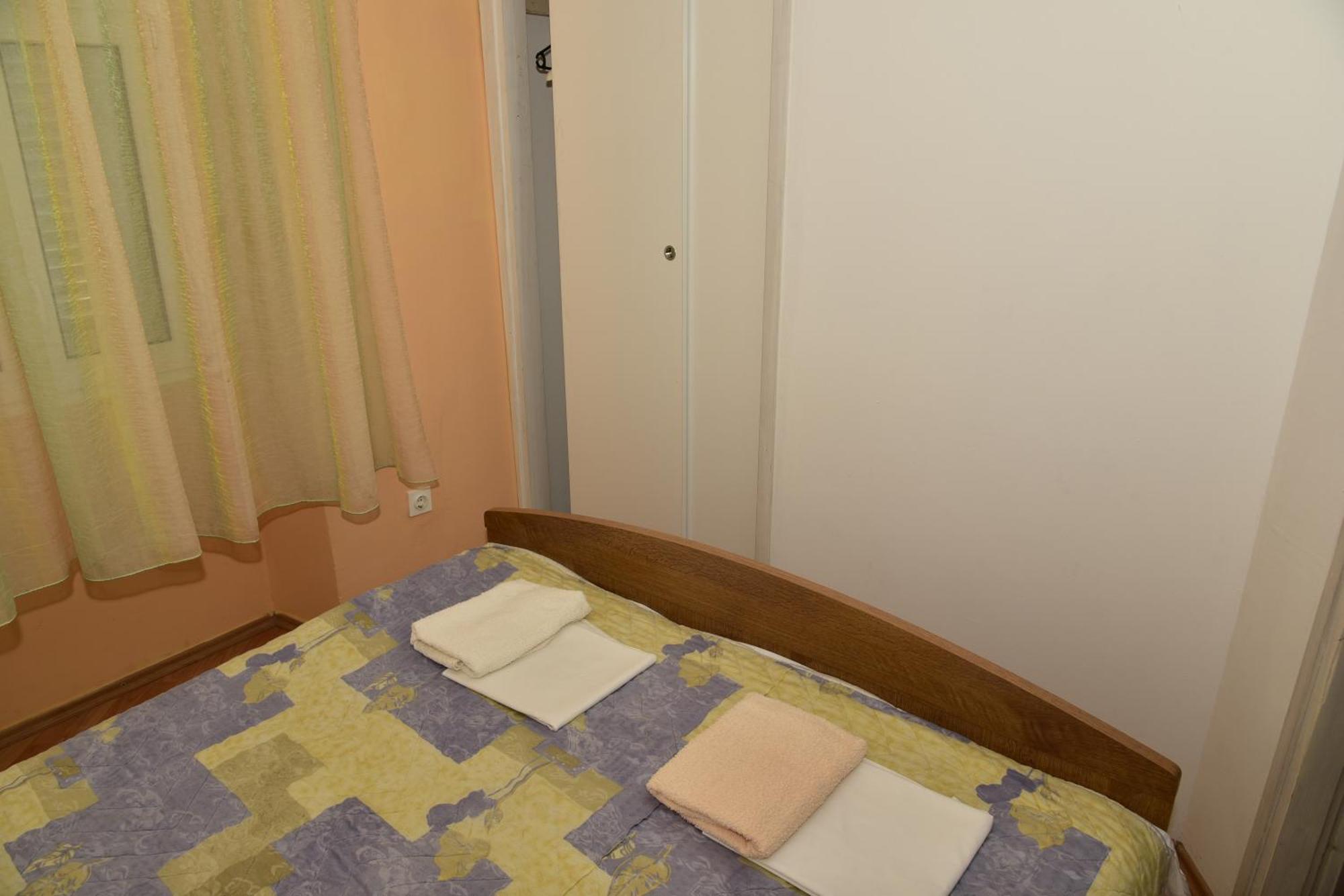 Apartments Ivka Малинска Екстериор снимка