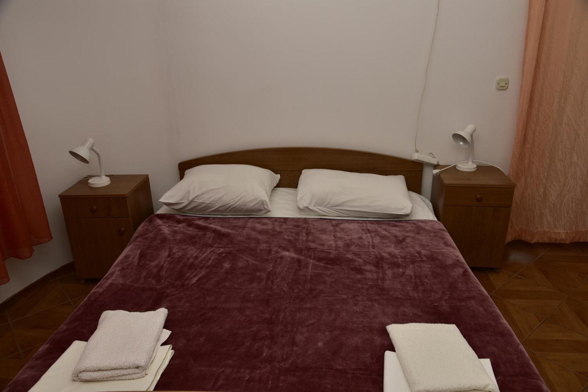 Apartments Ivka Малинска Екстериор снимка