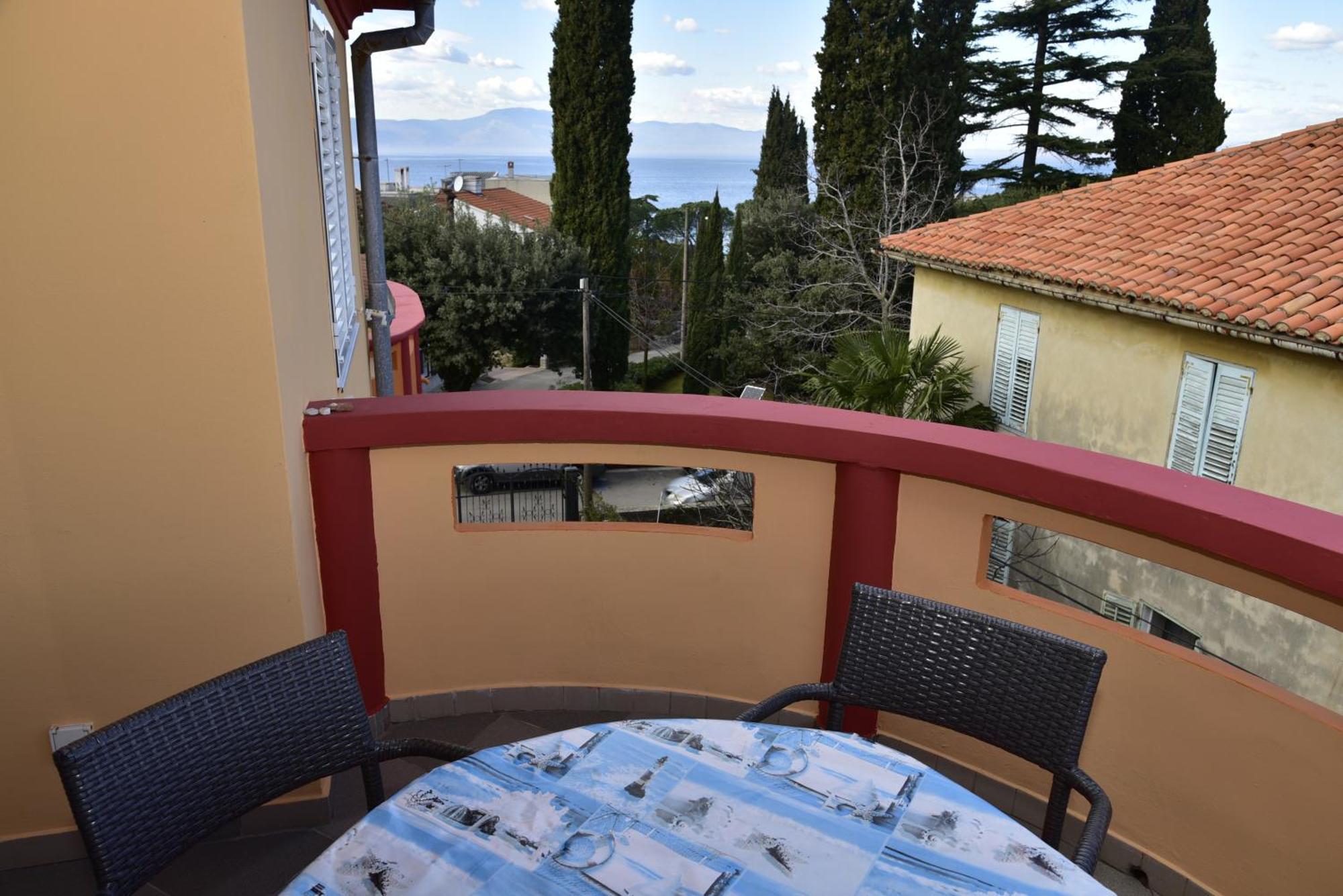 Apartments Ivka Малинска Екстериор снимка