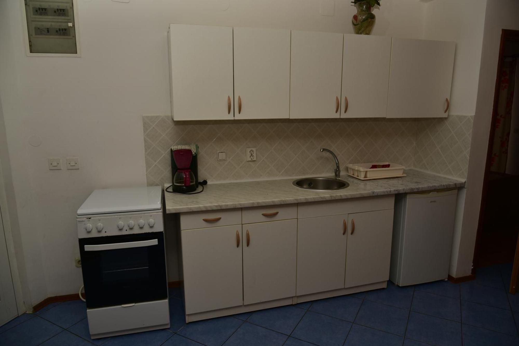 Apartments Ivka Малинска Екстериор снимка