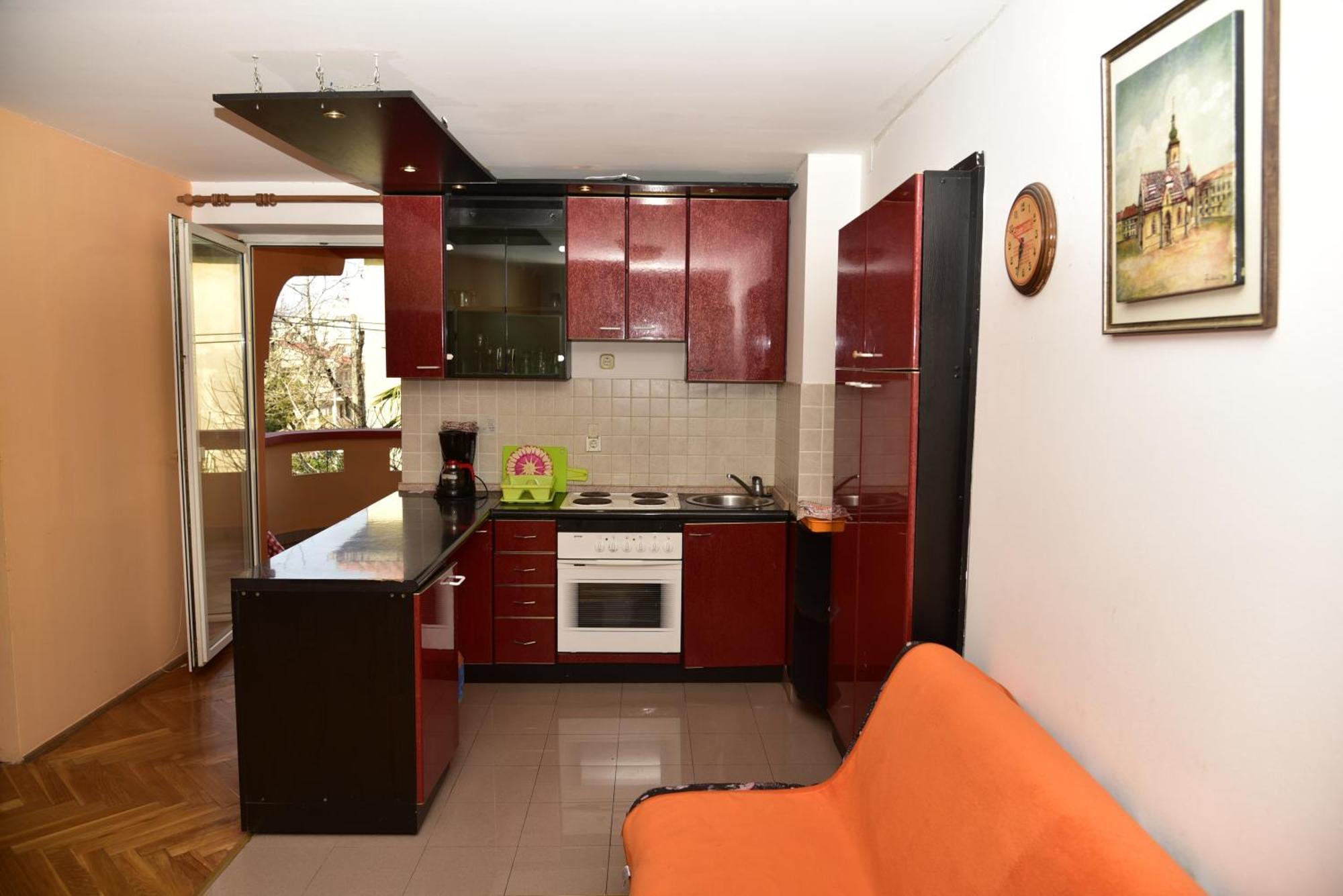 Apartments Ivka Малинска Екстериор снимка