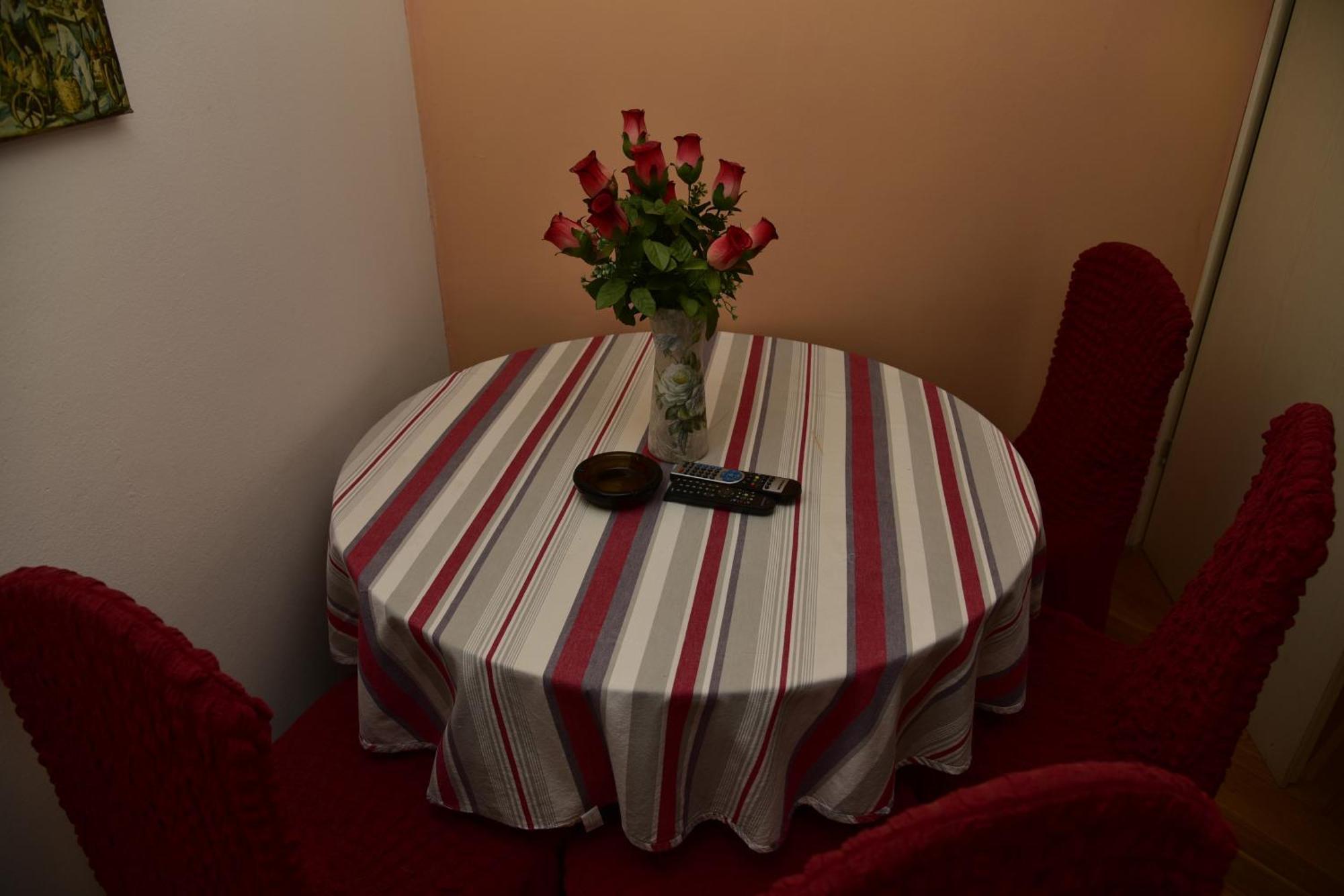 Apartments Ivka Малинска Екстериор снимка